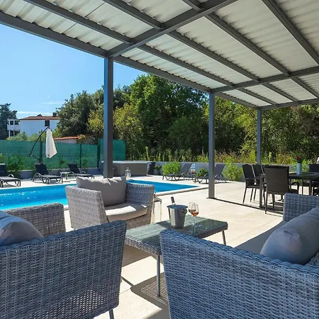 Holiday home Sunshine Tea Pula
